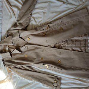 NWOT Michael Kors trench coat with gold buttons